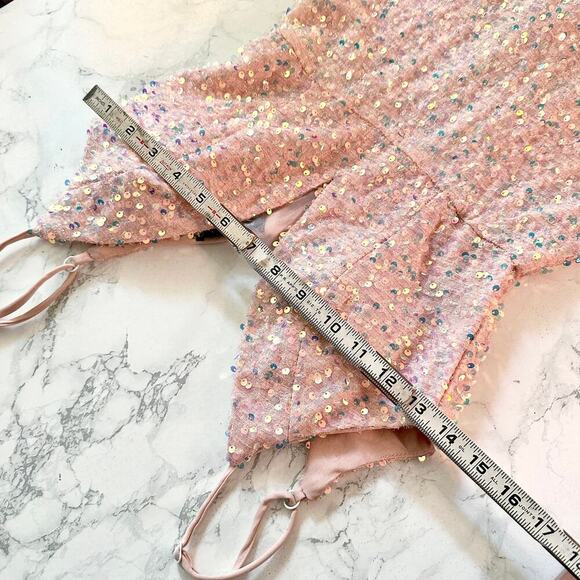 Miss Ord Sequin & Gem Blush Tulle Plunge Neckline Mini Dress Women’s Size Small - Picture 12 of 13